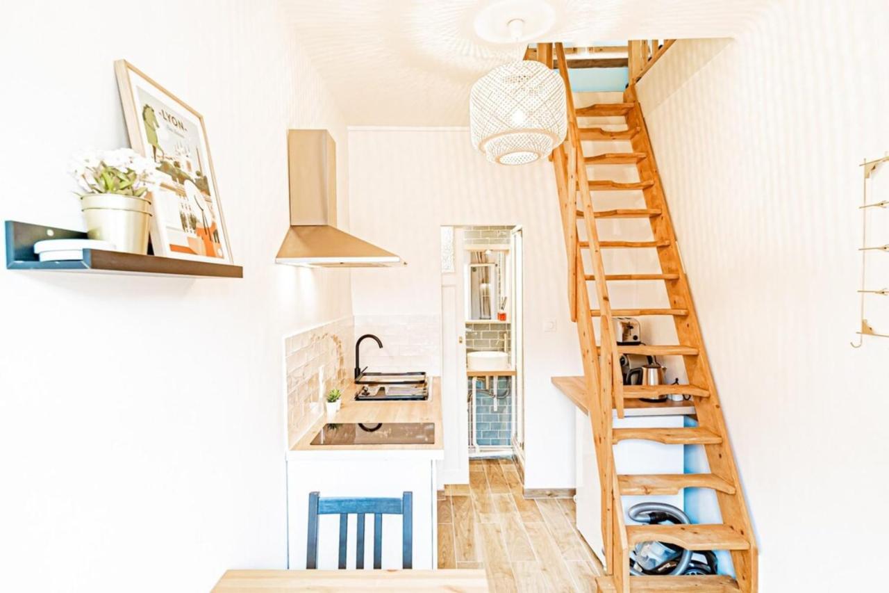 Duplex Poizat - Joli Appartement - ビユールバンヌ エクステリア 写真