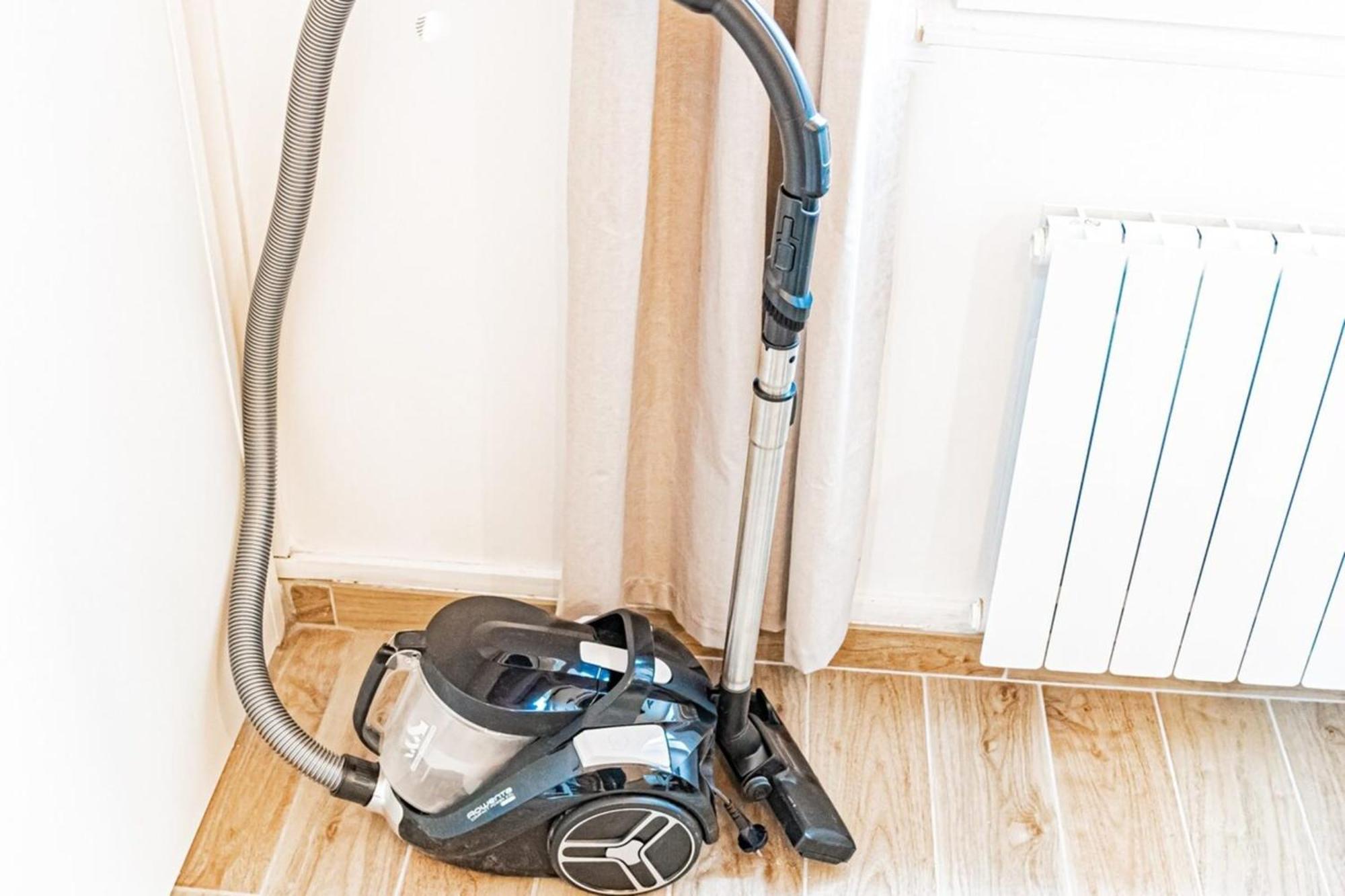 Duplex Poizat - Joli Appartement - ビユールバンヌ エクステリア 写真